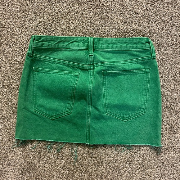 NWT Abercrombie skirt - Picture 2 of 2